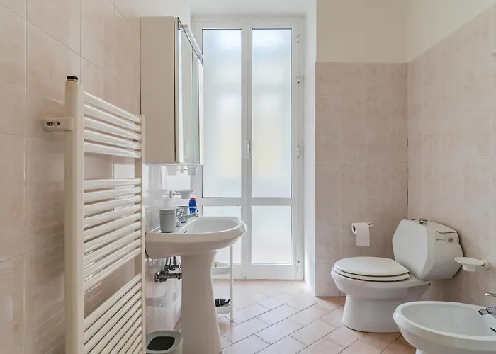 Apartament Guesthost - Porto Mirabello & Station Comfy X5!